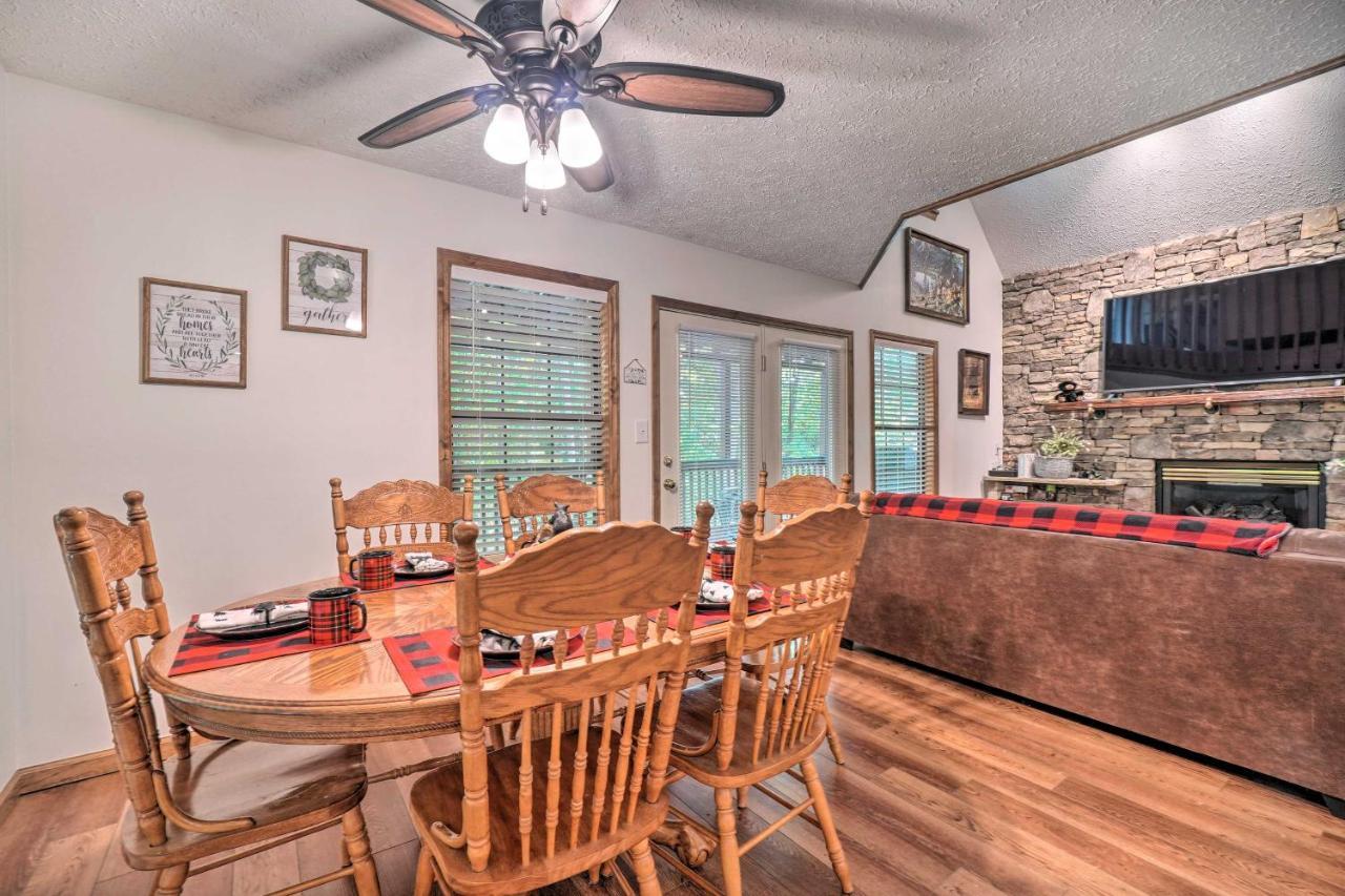 Picturesque Pigeon Forge Cabin With Mountain Views Εξωτερικό φωτογραφία