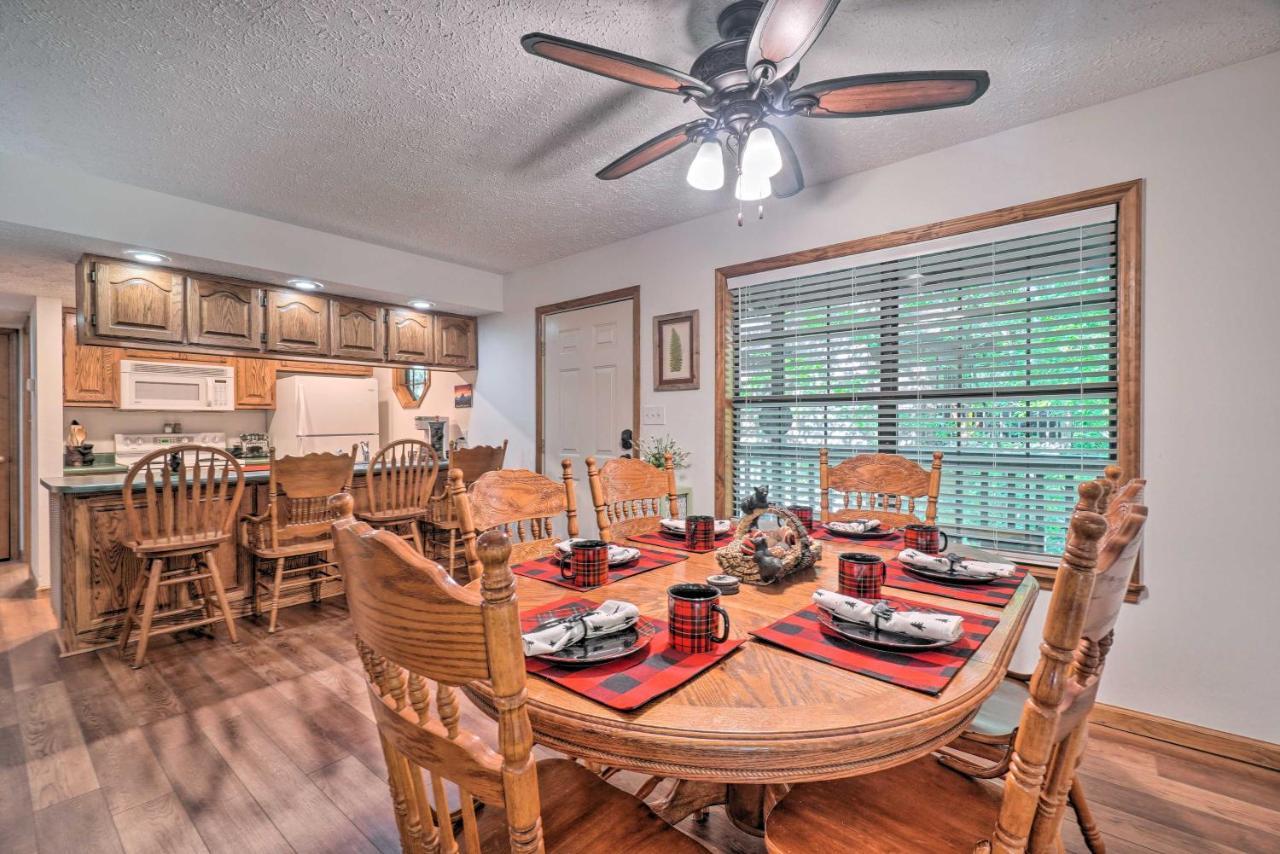 Picturesque Pigeon Forge Cabin With Mountain Views Εξωτερικό φωτογραφία