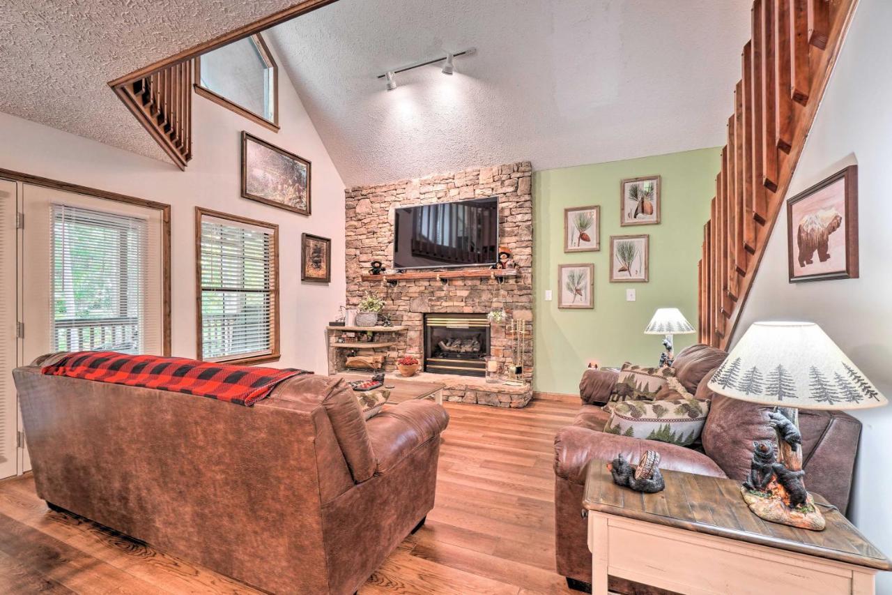 Picturesque Pigeon Forge Cabin With Mountain Views Εξωτερικό φωτογραφία
